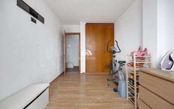 Property slide 5