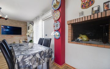 Property slide 17