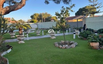 Property slide 25