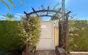 Property slide 22