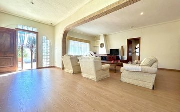 Property slide 23