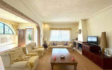Property slide 24