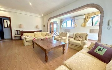 Property slide 27
