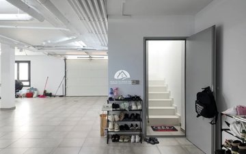 Property slide 30
