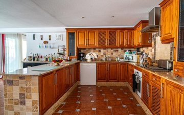 Property slide 11