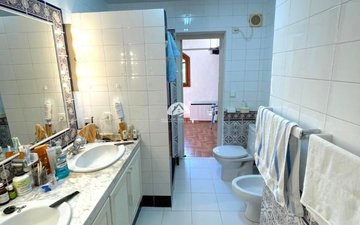 Property slide 20