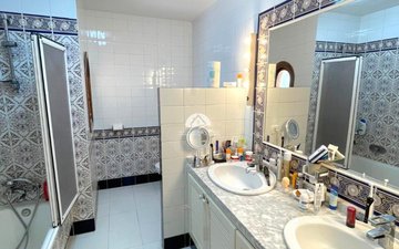 Property slide 26