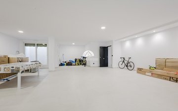 Property slide 36