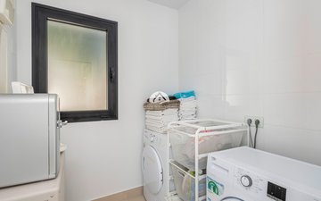 Property slide 22