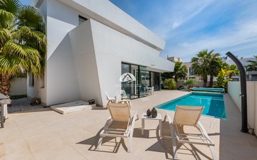 Property slide 27