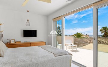 Property slide 20