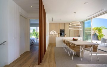 Property slide 10
