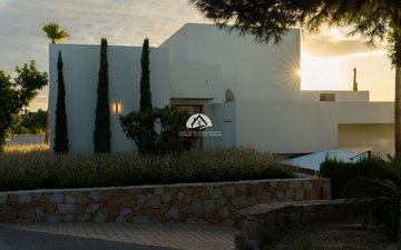 Property slide 20