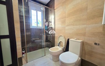 Property slide 16