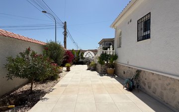 Property slide 39