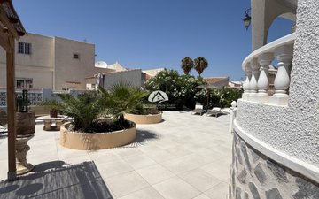Property slide 41