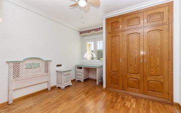 Property slide 28