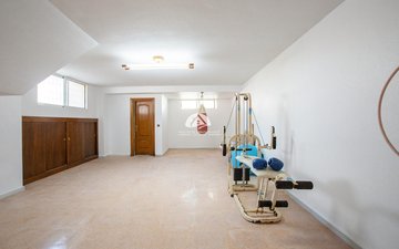 Property slide 36