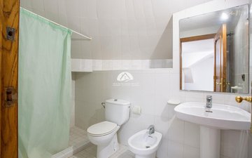 Property slide 38