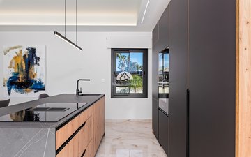 Property slide 17