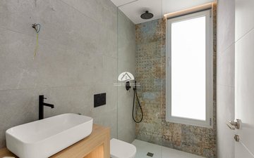 Property slide 48