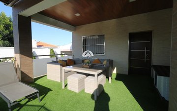 Property slide 12
