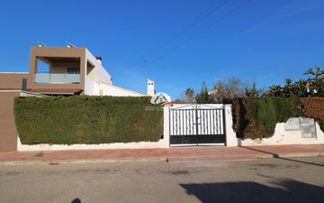 Property slide 18