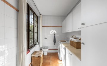 Property slide 35
