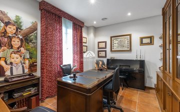 Property slide 36