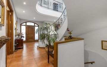 Property slide 39