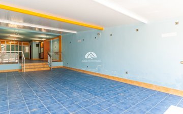 Property slide 4
