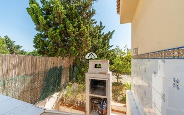 Property slide 20
