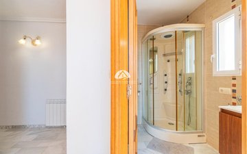 Property slide 41