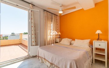 Property slide 44
