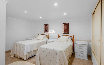 Property slide 48