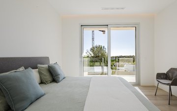 Property slide 20