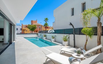 Property slide 14