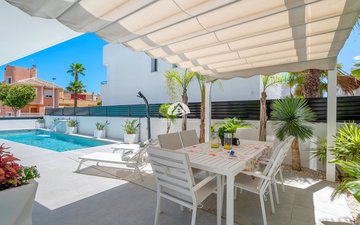 Property slide 17