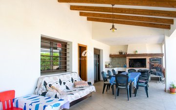 Property slide 11