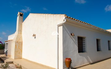 Property slide 40