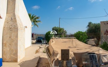 Property slide 42