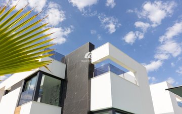 Property slide 25