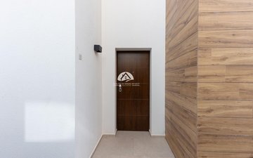 Property slide 28