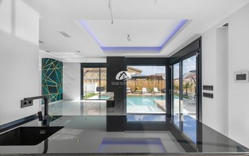 Property slide 42