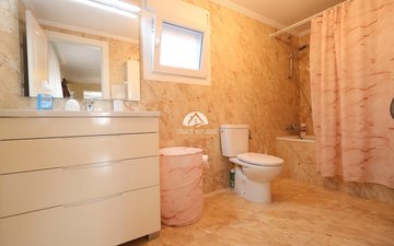 Property slide 16