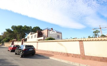 Property slide 39