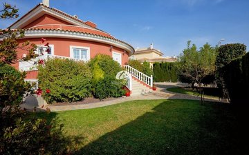 Property slide 46
