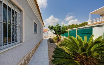 Property slide 18