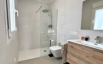 Property slide 27