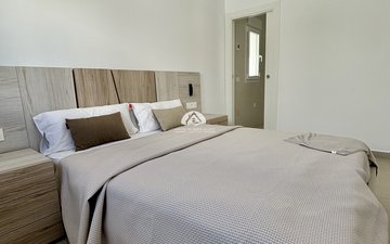 Property slide 33